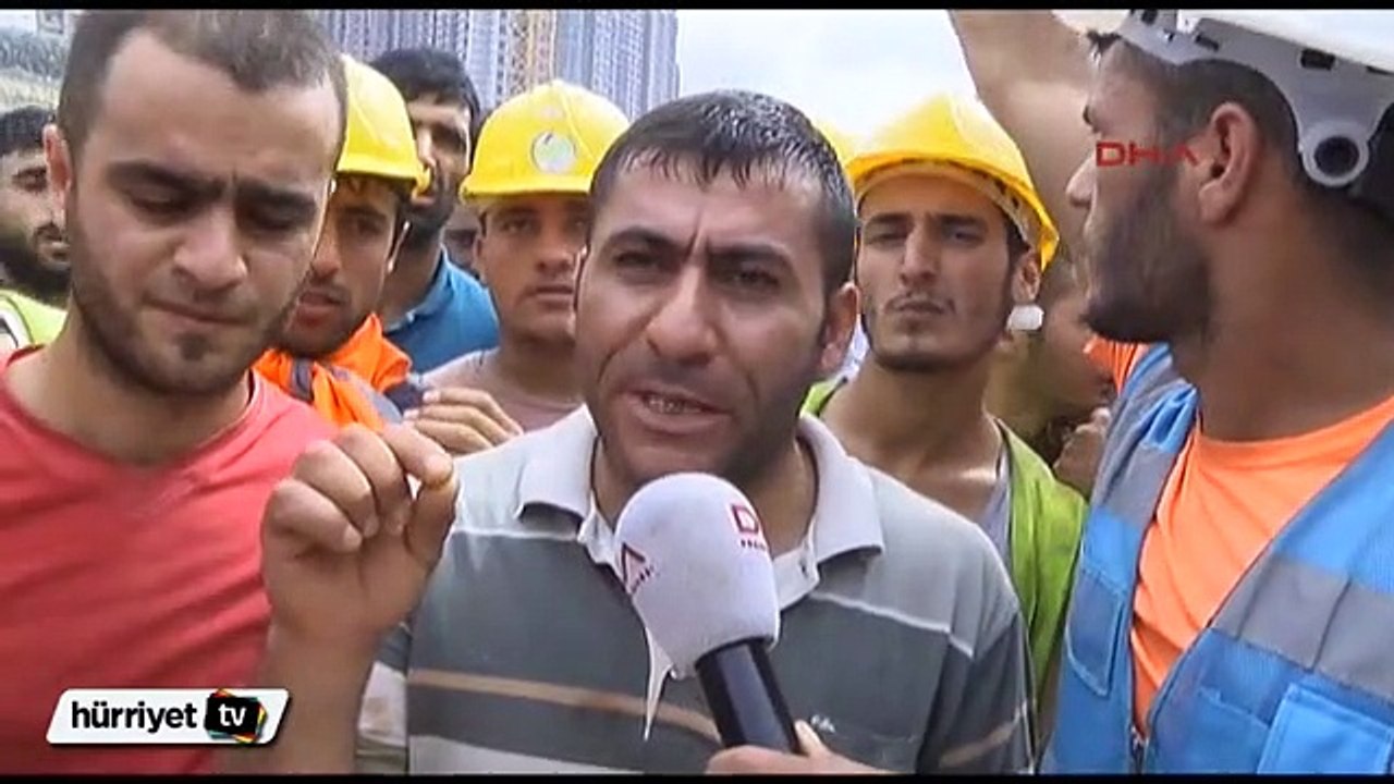 Halkalı'da işçiler ateş yakıp yol kapattılar