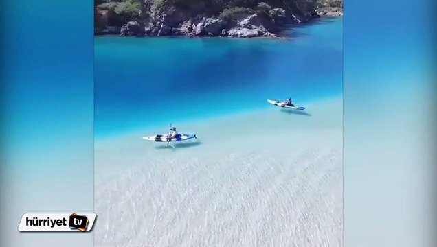 Ölüdeniz’de kanoyla gezinti