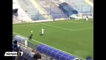 Adam taç atmıyor, resmen ateş ediyor!