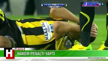 Hakem penaltı yaptı