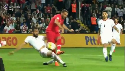 Cenk Tosun millileri zafere taşıdı! (ÖZET)