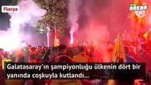 Galatasaraylı taraftarlar şampiyonluğu meşalelerle kutladı