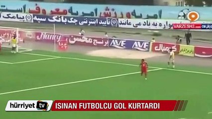 Isınan futbolcu sahaya girdi golü kurtardı