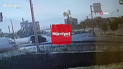 11 kişinin yaralandığı feci kaza güvenlik kamerasında