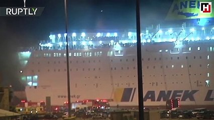 Bin kişilik gemide korkutan yangın