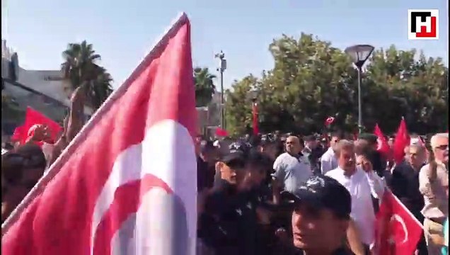 İzmir'in 95. kurtuluş yıl dönümü kutlamasında slogan gerginliği