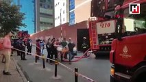 Gaziosmanpaşa'da hastane bahçesindeki trafoda çıkan yangın paniğe neden oldu