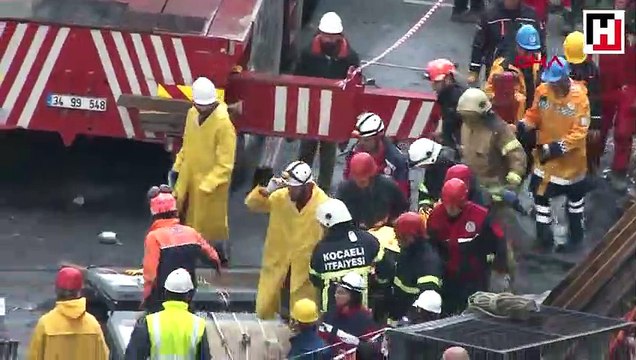 Viyadük inşaatında beton blok düştü... Bir işçi yaralı kurtarıldı