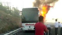 Yolcu otobüsü yandı, yolcular son anda kurtuldu