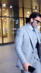 एयरपोर्ट पर Ranveer Singh नजर आये कूल अंदाज में 