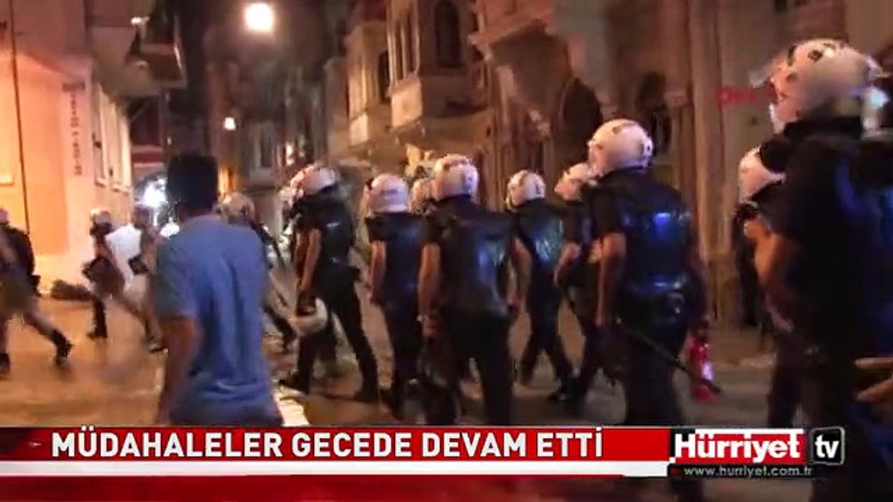 İSTİKLAL'DE MÜDAHALE GECE GEÇ SAATLERE KADAR DEVAM ETTİ