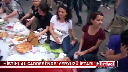 İSTİKLAL CADDESİ'NDE 'YERYÜZÜ İFTARI'