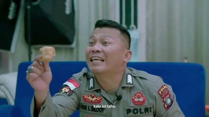 Polisi ini ternyata tidak suka Polisi.