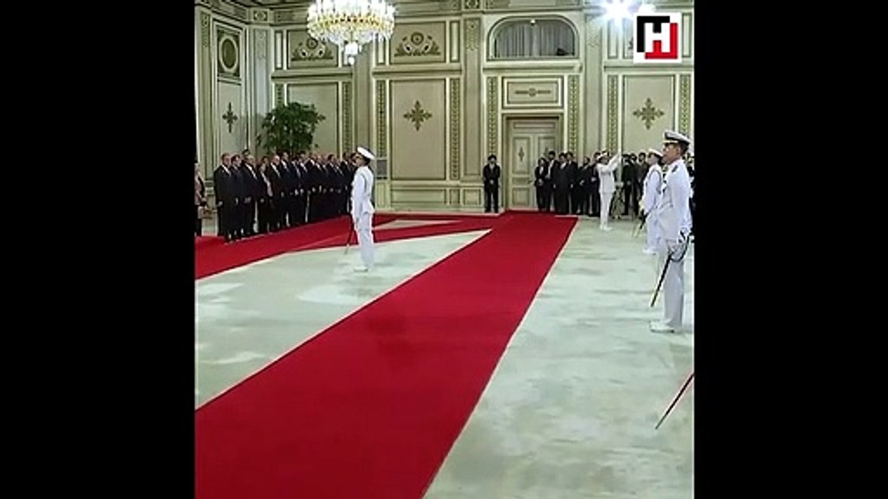 İstiklal Marşı okunurken Güney Kore liderinden...