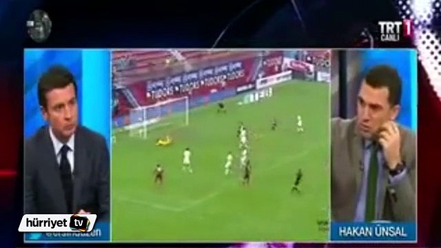 O adam terbiyesizlik yapıyor!