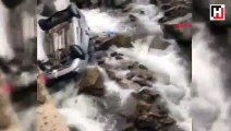 Otomobili ile dereye uçan imam öldü