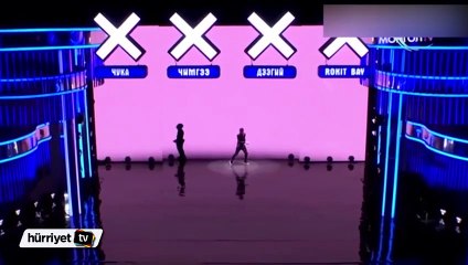 Yetenek yarışmasında harika kareografi