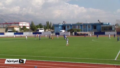 Hakem maçta kalp krizi geçirdi