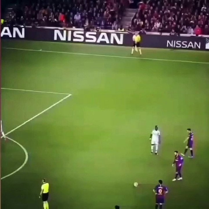 lionel messi free kick