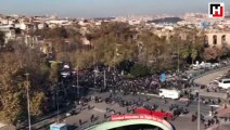 Saraçhane'de toplanan binlerce kişi havadan görüntülendi