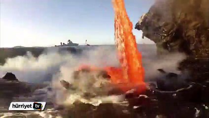 Okyanusa akan lavlar görüntülendi