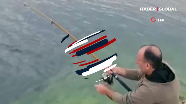 Polisleri görünce uyuma numarası yaparak, “Ben neredeyim?” diyen hırsız