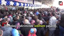 Teknoloji mağazası açılışında 'indirim' izdiham