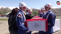 Şehit Uzman Çavuş Volkan Demirci için Hakkari'de tören