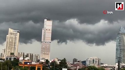 İstanbul’u kara bulutlar sardı