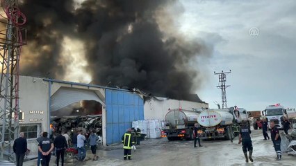 Adana'da alüminyum fabrikasında yangın