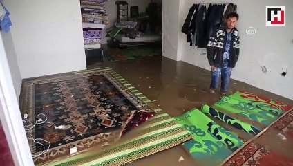 Hatay'da şiddetli yağış etkili oldu