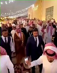 حراسة مشددة للمشهور غازي الذيابي في ليلة زفافه