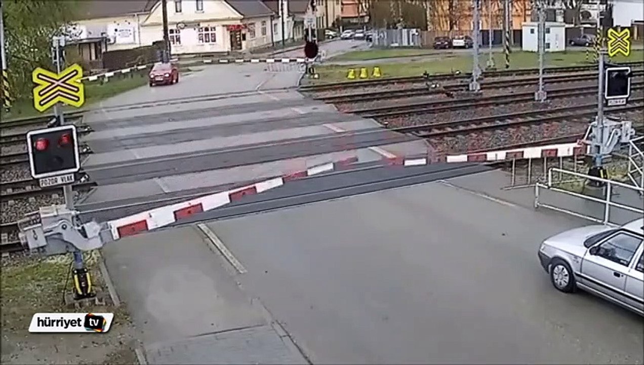 Hemzemin geçitte ölüme ramak kala