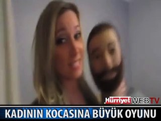 KARISINI YATAKTA BÖYLE YAKALADI