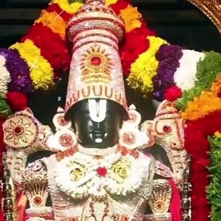વર્ષો થી ચાલી આવતી પરંપરા મુજબ જન્માષ્ટમી પછી ના દિવસે તિરૂપતિ બાલાજી મંદિર વંથલી તાલુકાના ખોરાસા ગીર ગામે એક અનોખો કૃષ્ણ જન્મ મહોત્સવ ઉજવાય છે..  જેમાં ગામ ની અંદર રથયાત્રા નું અને મંદિર ના પરિસર માં ગોળ લાકડાના સ્થંભ પર મટકીફોડ ની પ્રતિયોગિતા રાખવામાં આ