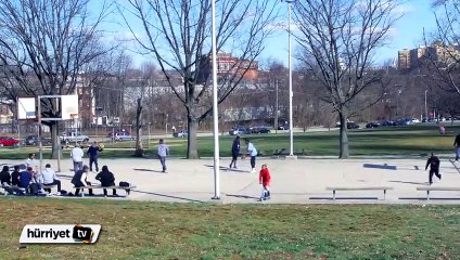 Şehirde zombi paniği!