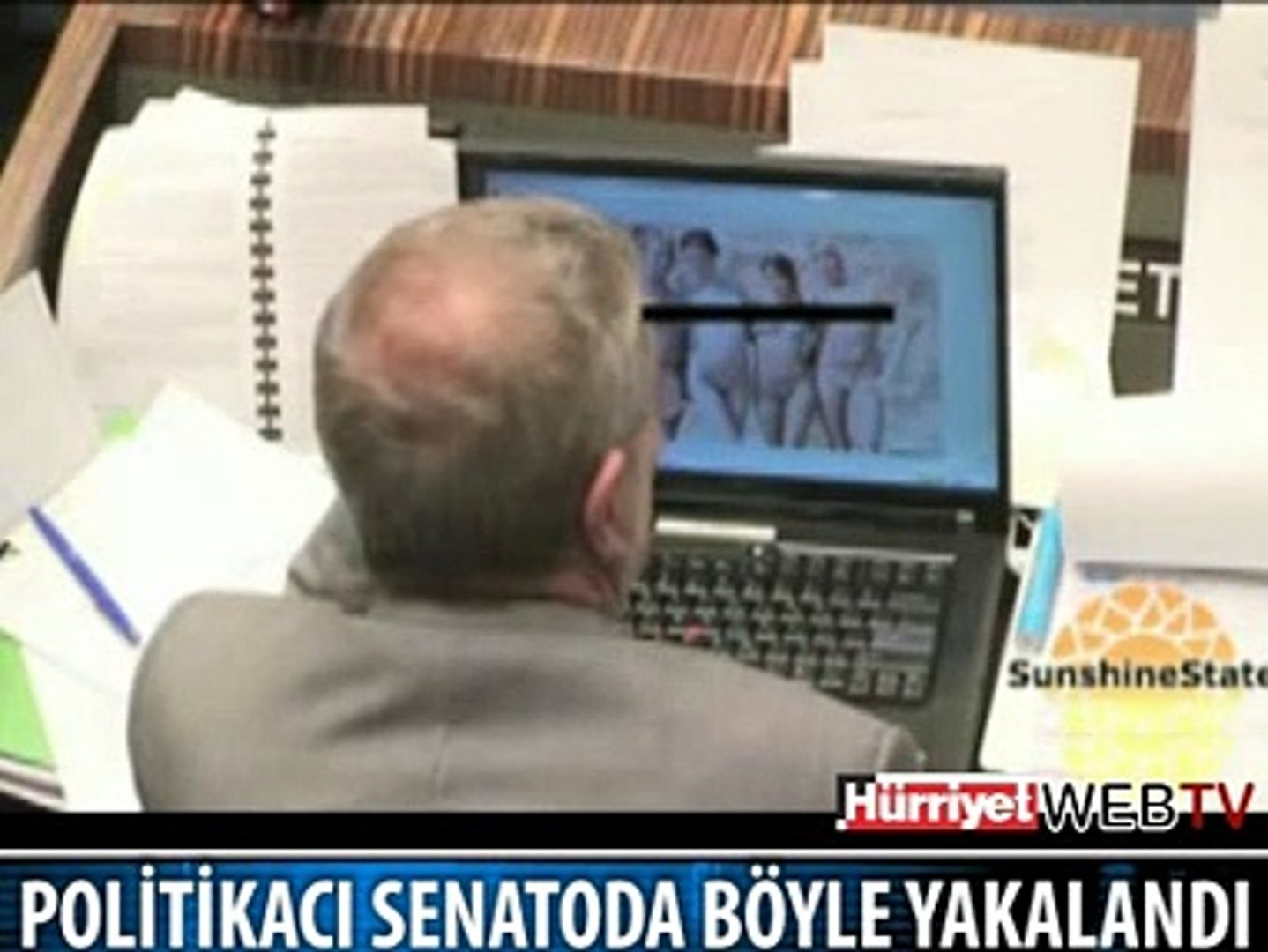 SENATODA PORNO SEYREDİYORDU