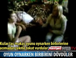 HEM OYNADILAR HEM DE DÖVDÜLER