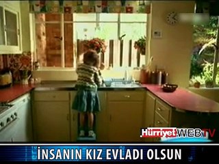 SADECE ANNESİNE YARDIMCI OLMAK İSTEMİŞTİ