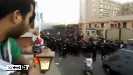 Mısır'da futbol taraftarları ile polis arasında kavga: 22 ölü
