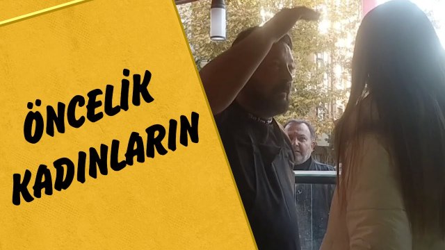 Özbekistanlı Kız Sinirden Şakacının Maskesini İndirdi! | Mustafa Karadeniz