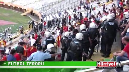 İZMİR'DE FUTBOL TERÖRÜ