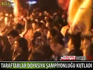 ŞAMPİYONLUK KUTLAMALARI SABAHA KADAR SÜRDÜ