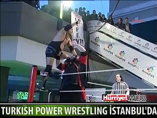 BİNLERCE KİŞİ ŞAŞKINLIKLA İZLEDİ