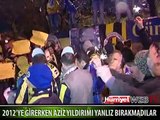 FENERBAHÇELİ TARAFTARLAR 2012'Yİ METRİS CEZAEVİNDE KARŞILADI