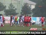 FUTBOL MAÇINDA OLAY ÇIKTI