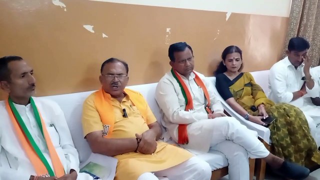 संवैधानिक रूप से सरकार इस्तीफा दे चुकी, मध्यावधि चुनाव के लिए राष्ट्रपति शासन लागू हो- वासुदेव देवनानी