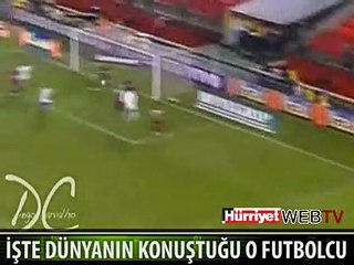 DÜNYA BU FUTBOLCUYU KONUŞUYOR