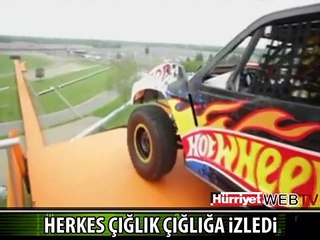 HERKES ÇIĞLIK ÇIĞLIĞA İZLEDİ
