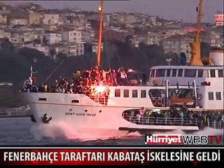 FENERBAHÇE TARAFTARI KABATAŞ İSKELESİNE GELDİ